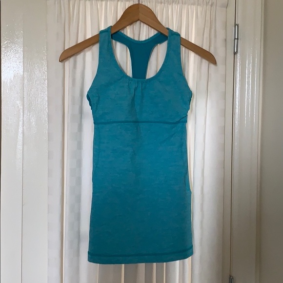 Lululemon tank - Picture 4 of 7